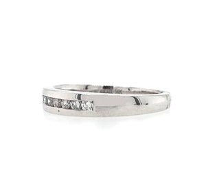 0.26TW Channel Set Wedding Band